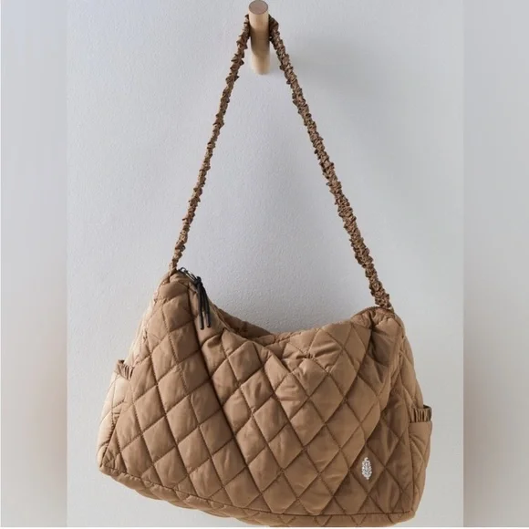 Free people Run About Sling Bag - Picture 2 of 9